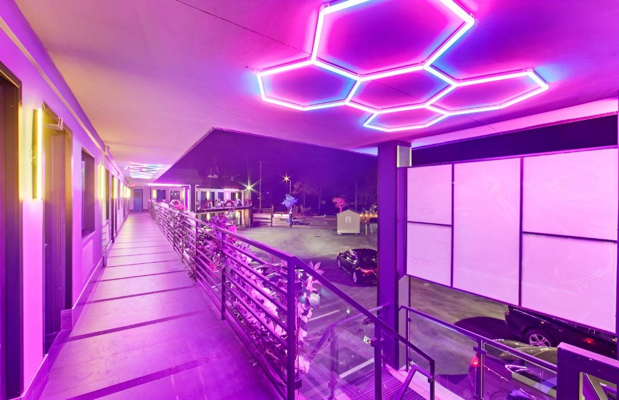 Hotel Opus Bronx Near Bay Plaza Mall New York Exteriér fotografie